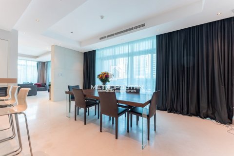 Villa in Dubai Marina, Dubai 5 bedrooms, 764 sq.m. № 14950 - photo 26