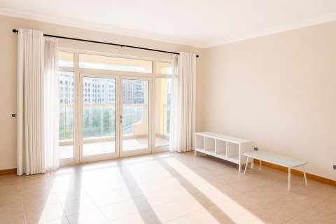 Apartment in Palm Jumeirah, Dubai 2 bedrooms, 144.07 sq.m. № 136544 - photo 3