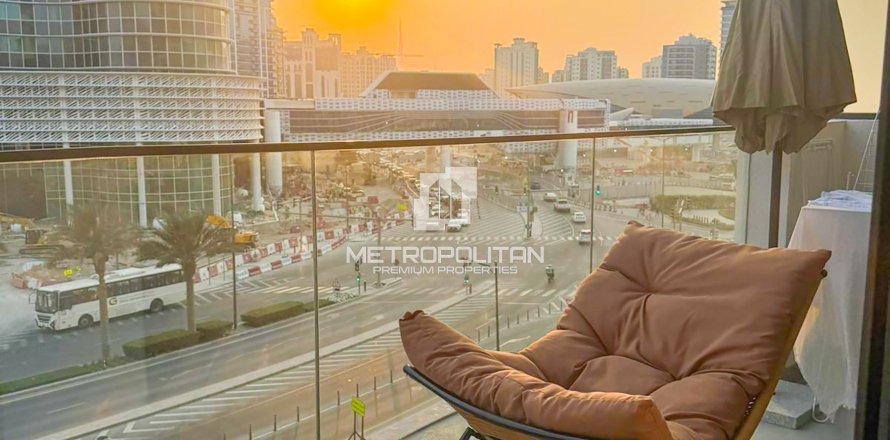 Квартира в Culture Village, Дубай, 2 спальни, 64м², № 74254