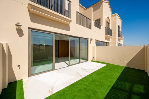 Townhouse in Jumeirah Golf Estates, Dubai 3 bedrooms, 207.55 sq.m. № 142083 - photo 4