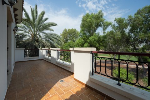 Villa in Jumeirah Golf Estates, Dubai 5 bedrooms, 9393.52 sq.m. № 142088 - photo 7