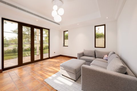 Villa in Jumeirah Golf Estates, Dubai 5 bedrooms, 9393.52 sq.m. № 142088 - photo 3