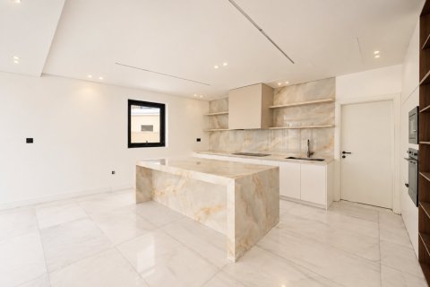 Villa in Jumeirah Golf Estates, Dubai 6 bedrooms, 883.46 sq.m. № 142086 - photo 5