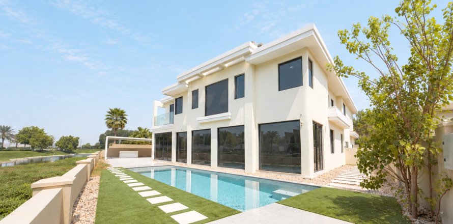 Villa in Jumeirah Golf Estates, Dubai 6 bedrooms, 883.46 sq.m. № 142086