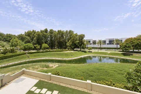 Villa in Jumeirah Golf Estates, Dubai 6 bedrooms, 883.46 sq.m. № 142086 - photo 14