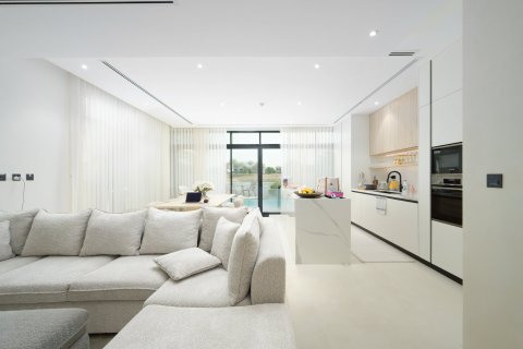 Купить таунхаус в Jumeirah Luxury, Джумейра Гольф Эстейтс, Дубай: 4 спальни, 325.53м², № 142087 - фото 5