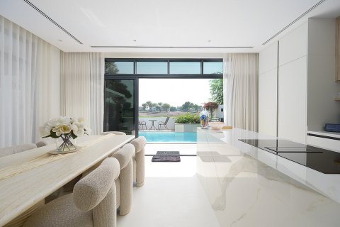 Купить таунхаус в Jumeirah Luxury, Джумейра Гольф Эстейтс, Дубай: 4 спальни, 325.53м², № 142087 - фото 9