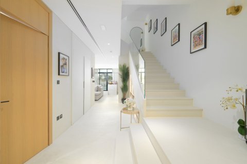 Купить таунхаус в Jumeirah Luxury, Джумейра Гольф Эстейтс, Дубай: 4 спальни, 325.53м², № 142087 - фото 11