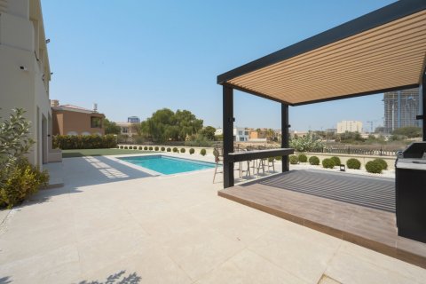 Купить виллу в Арабиан Ранчес, Дубай: 6 спален, 642.05м², № 142084 - фото 25