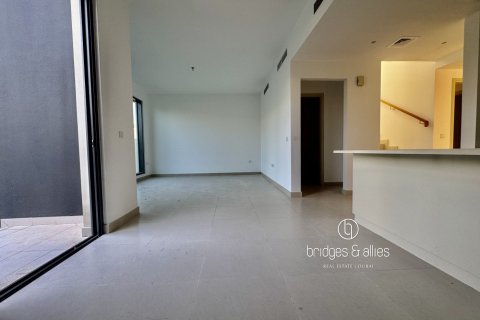 Снять в аренду виллу в Дубай Хилс Эстейт, Дубай: 4 спальни, 202м², № 90899 - фото 6