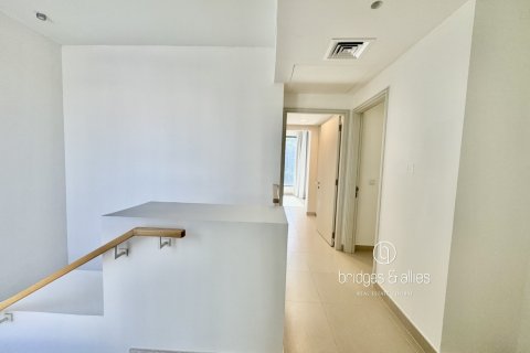 Снять в аренду виллу в Дубай Хилс Эстейт, Дубай: 4 спальни, 202м², № 90899 - фото 8