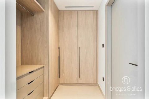 Снять в аренду виллу в Tilal Al Ghaf, Дубай: 3 спальни, 140м², № 90909 - фото 8