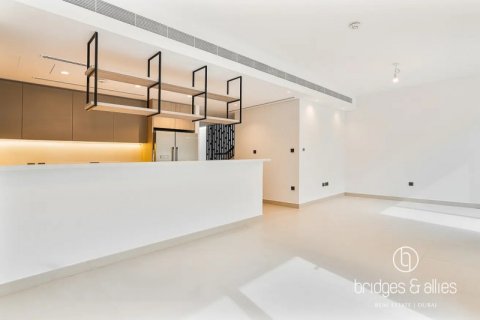 Снять в аренду виллу в Tilal Al Ghaf, Дубай: 3 спальни, 140м², № 90909 - фото 3