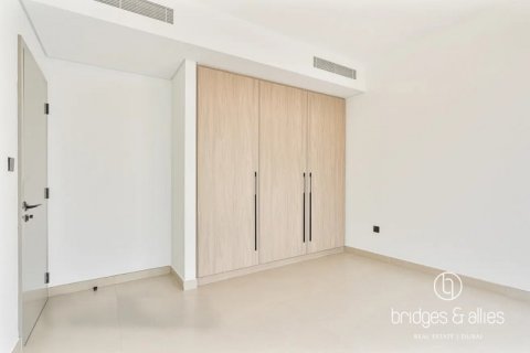 Снять в аренду виллу в Tilal Al Ghaf, Дубай: 3 спальни, 140м², № 90909 - фото 9