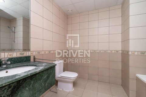 Apartment in Dubai Land, Dubai 2 bedrooms, 99 sq.m. № 18783 - photo 13
