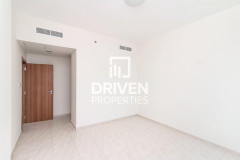 Apartment in Dubai Land, Dubai 2 bedrooms, 99 sq.m. № 18783 - photo 7