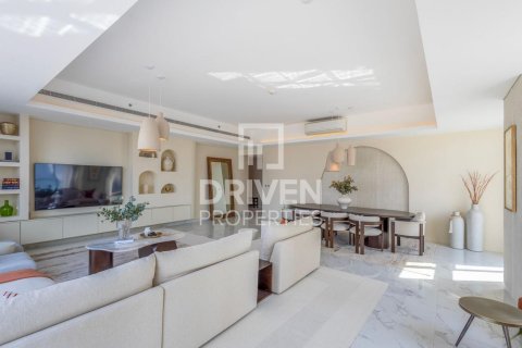 Appartement à Downtown Dubai (Downtown Burj Dubai), Dubai, 4 chambres, 302 m², № 19025 - photo 1