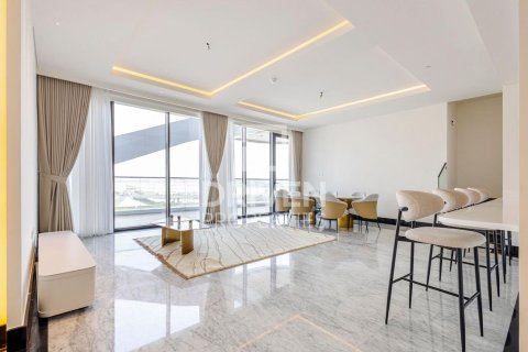 Appartement à Business Bay, Dubai, 2 chambres, 226 m², № 19016 - photo 2