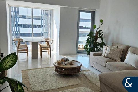 شقة في Cayan Tower, مرسى دبي, دبي 1غرف نوم, 81 م² رقم 75866 - صورة 1