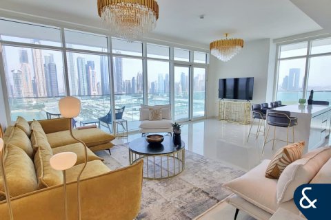شقة في EMAAR Beachfront, Dubai Harbour, دبي 3 غرف نوم, 177 م² رقم 75846 - صورة 1