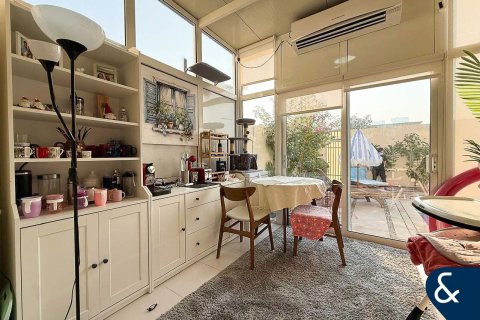 Villa en The Springs, Dubai, 2 dormitorios, 167 m², № 75869 - foto 10