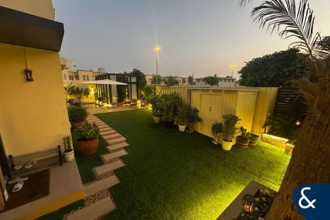 Villa en The Springs, Dubai, 2 dormitorios, 167 m², № 75869 - foto 17