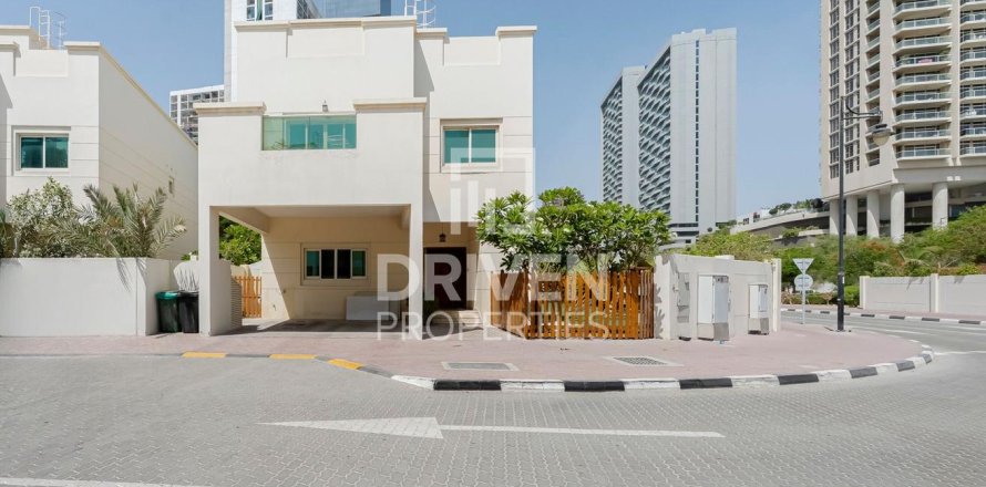 Вилла в Джумейра Вилладж Серкл, Дубай, 4 спальни, 372м², № 19697