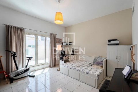 Купить виллу в Джумейра Вилладж Серкл, Дубай: 4 спальни, 372м², № 19697 - фото 7