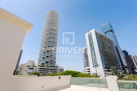 Купить виллу в Джумейра Вилладж Серкл, Дубай: 4 спальни, 372м², № 19697 - фото 22