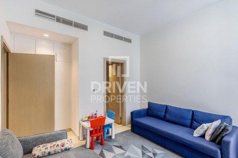 Adosado en Dubai Sports City, Dubai, 4 dormitorios, 157 m², № 19696 - foto 13