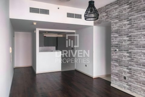 Apartment in Glitz, Dubai Studio City, Dubai 3 bedrooms, 126 sq.m. № 19685 - photo 5