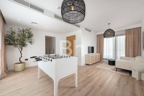 Villa in Dubai Land, Dubai 5 bedrooms, 512 sq.m. № 21049 - photo 11