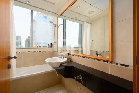 Apartment in Dubai Marina, Dubai 3 bedrooms, 164 sq.m. № 57243 - photo 6