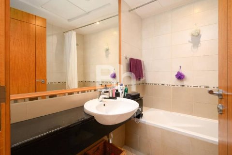 Apartment in Dubai Marina, Dubai 3 bedrooms, 164 sq.m. № 57243 - photo 9
