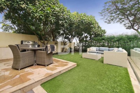 فيلا في The Springs, دبي 3 غرف نوم, 270 م² رقم 57221 - صورة 8