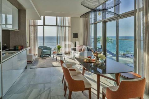 Appartement à Palm Jumeirah, Dubai, 2 chambres, 127 m², № 57241 - photo 1
