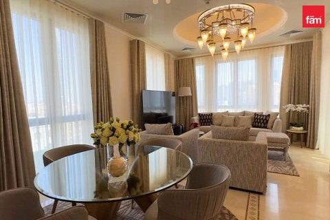 Apartment in Old Town, Dubai 4 bedrooms, 288.6 sq.m. № 141948 - photo 5