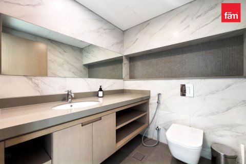 Apartment in Downtown Dubai (Downtown Burj Dubai), Dubai 3 bedrooms, 223 sq.m. № 94883 - photo 23