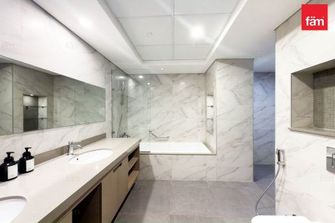 Apartment in Downtown Dubai (Downtown Burj Dubai), Dubai 3 bedrooms, 223 sq.m. № 94883 - photo 22