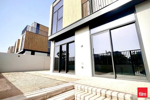 فيلا في دبي 4 غرف نوم, 242.8 م² رقم 94894 - صورة 5