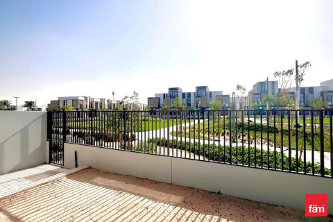 فيلا في دبي 4 غرف نوم, 242.8 م² رقم 94894 - صورة 20