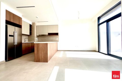 فيلا في دبي 4 غرف نوم, 242.8 م² رقم 94894 - صورة 16