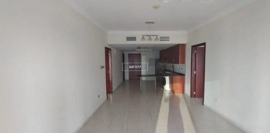 Apartment in Jumeirah Lake Towers, Dubai 2 bedrooms, 136.8 sq.m. № 49114