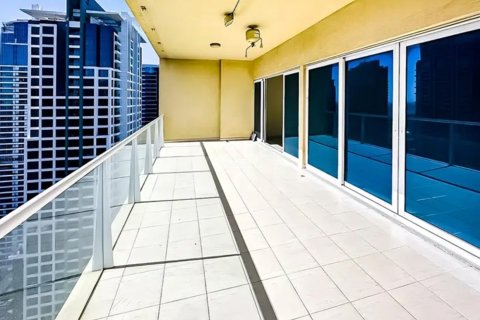 Apartment in Jumeirah Lake Towers, Dubai 2 bedrooms, 136.8 sq.m. № 49114 - photo 6