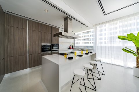 Apartamento en Dubai, estudio, 176 m², № 54099 - foto 5