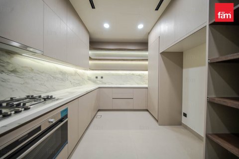 Купить виллу в Дубае: 5 спален, 464.8м², № 89287 - фото 13