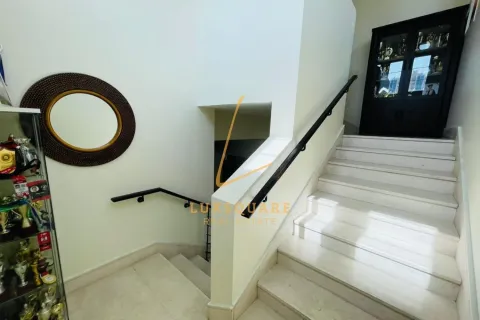 Villa in Jumeirah Village Circle, Dubai 3 bedrooms, 729 sq.m. № 141827 - photo 25