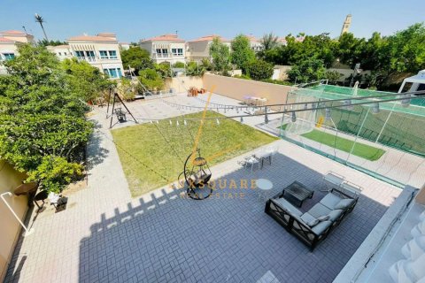 Снять в аренду виллу в Джумейра Вилладж Серкл, Дубай: 3 спальни, 729м², № 141828 - фото 19