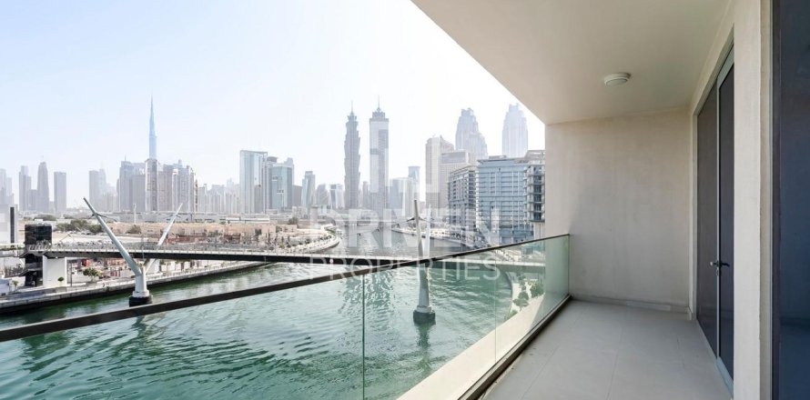 Appartement à Al Wasl, Dubai, 2 chambres, 144.19 m², № 127052