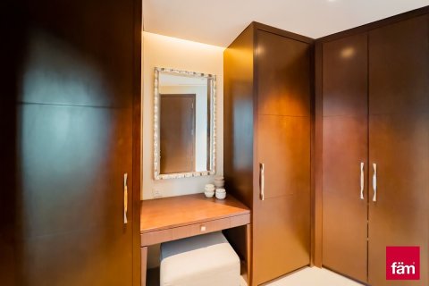 Apartamento en Downtown Dubai (Downtown Burj Dubai), Dubai, 2 dormitorios, 138.8 m², № 23244 - foto 3